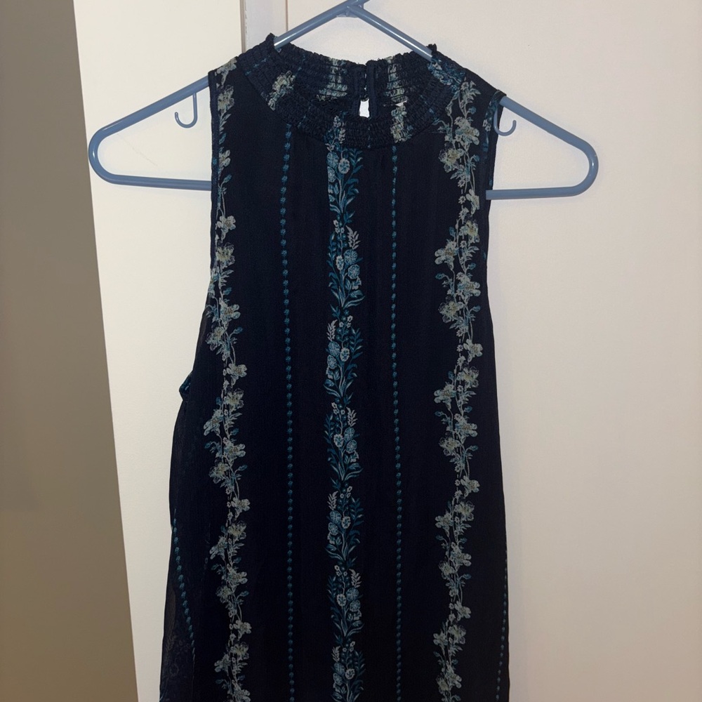 Floral Embroidered Sleeveless Top